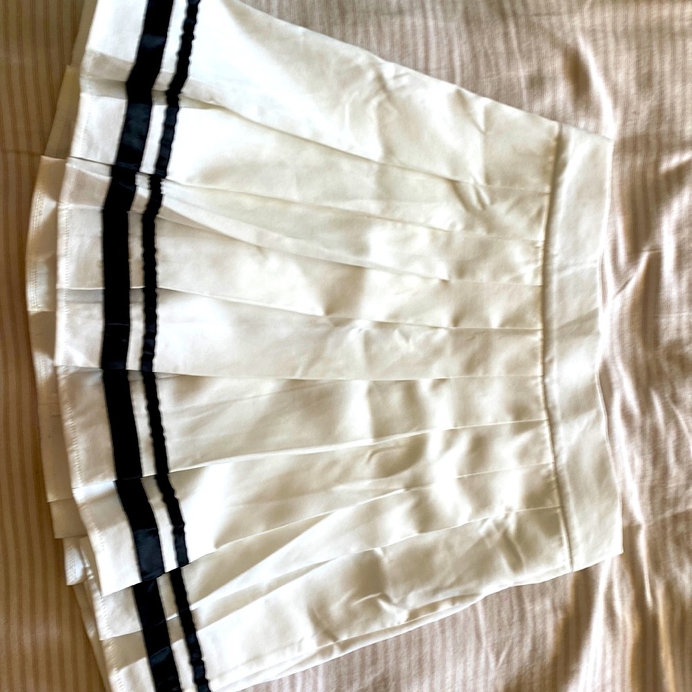 Varsity striped pleat pleated skirt . Kawaii. In a very good conditions